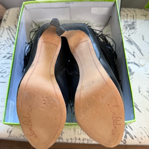 Sam Edelman black leather fringed stiletto platform ankle boots. Size 9 - Picture 9 of 11